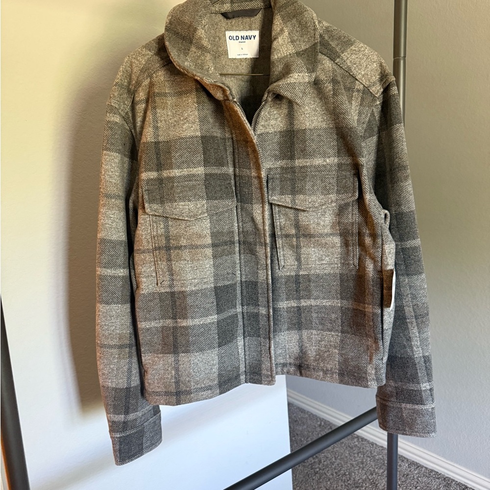 Old Navy Gray Checkered Shacket